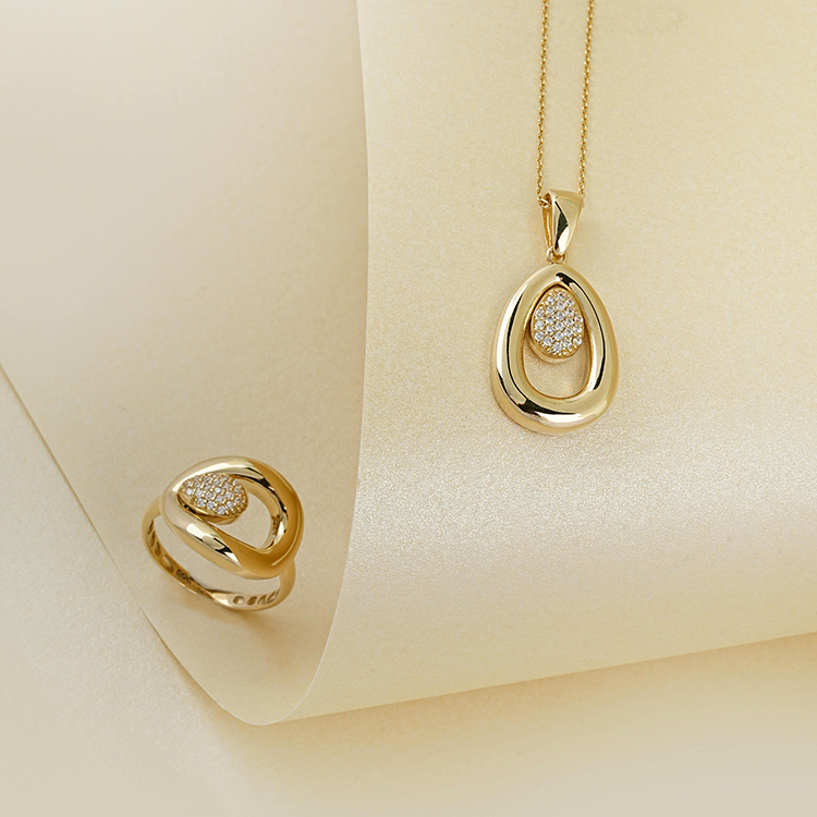 jewellery-appraisal-vancouver_0003_pexels-hatice-genc-3580692-32797482